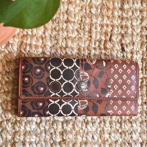 New Fossil leather wallet